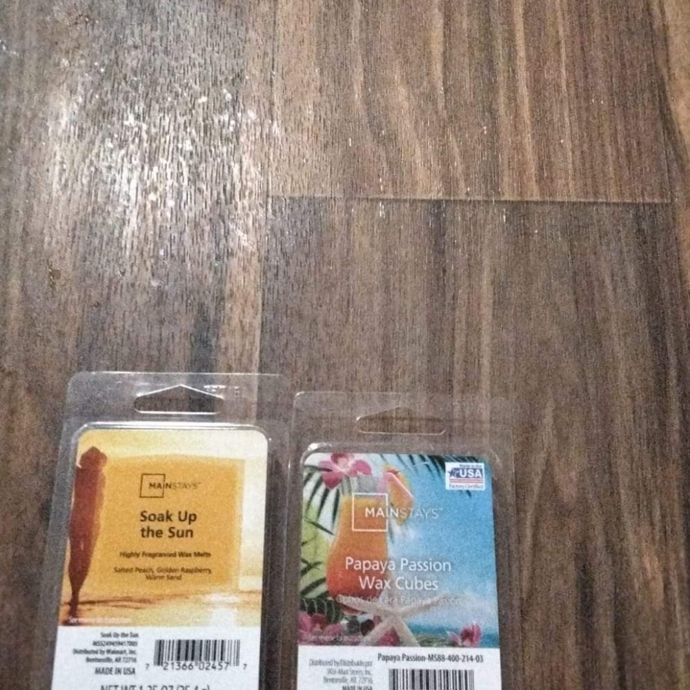 Candle wax melts